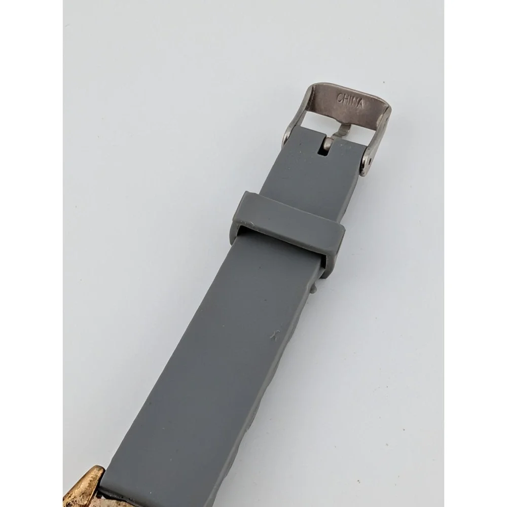 Vivani Watch Women 34mm Case Rhinestones‎ Gray Silicone Band- New Battery
